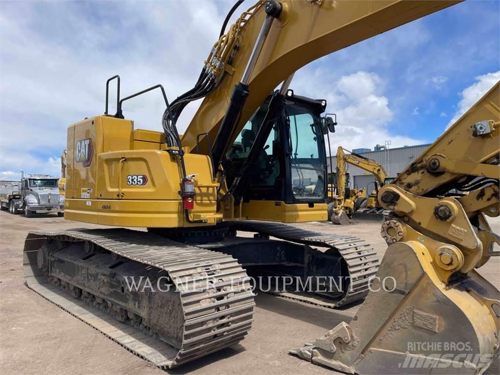 CAT 335 Escavadoras de rastos