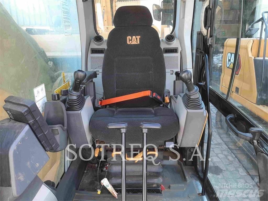CAT 33607 Escavadoras de rastos