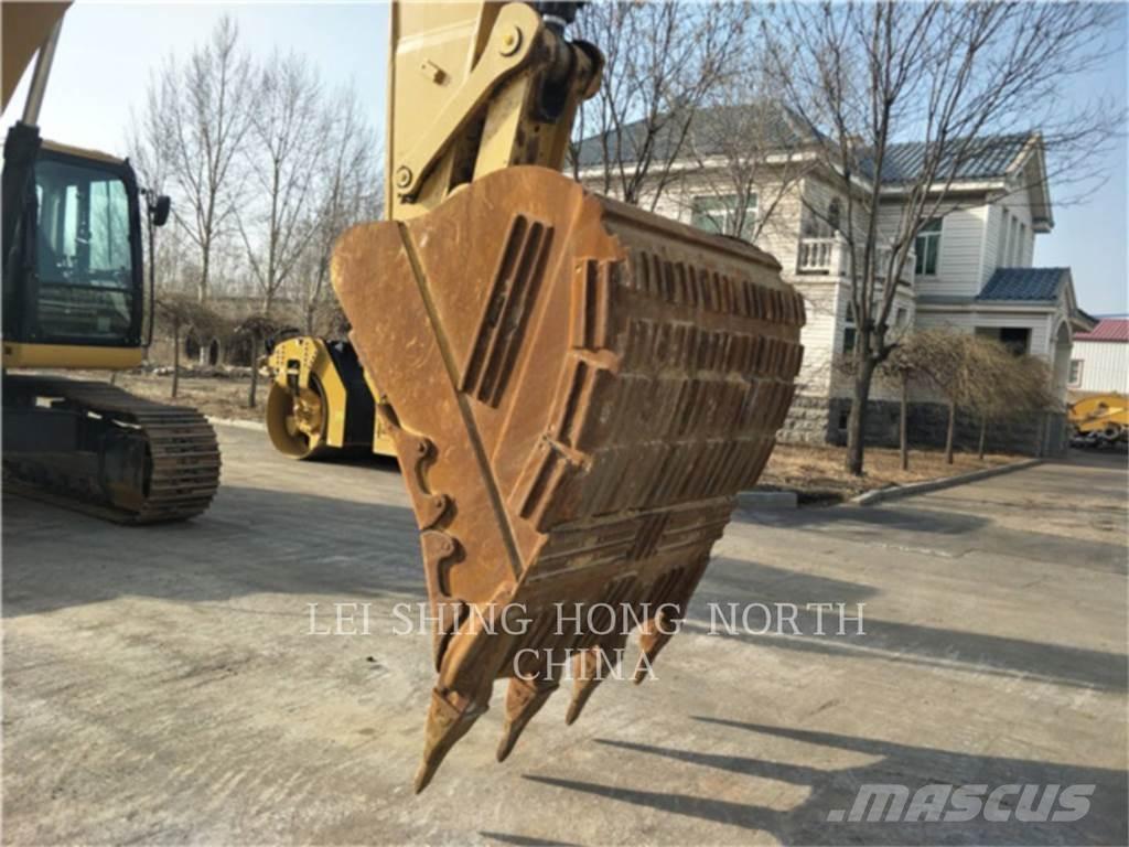 CAT 336D2 Escavadoras de rastos