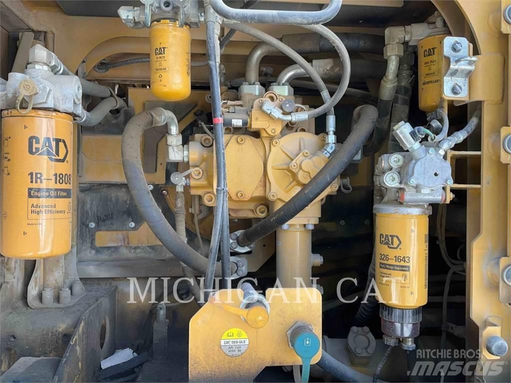 CAT 349FL + Escavadoras de rastos