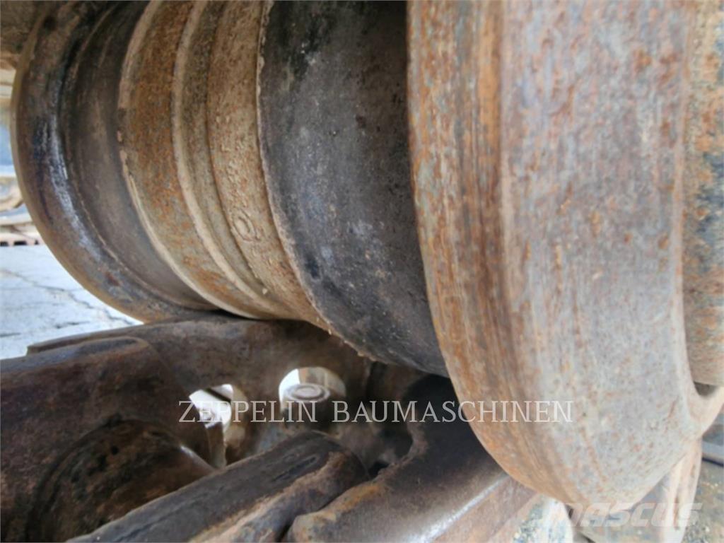 CAT 352-07A Escavadoras de rastos