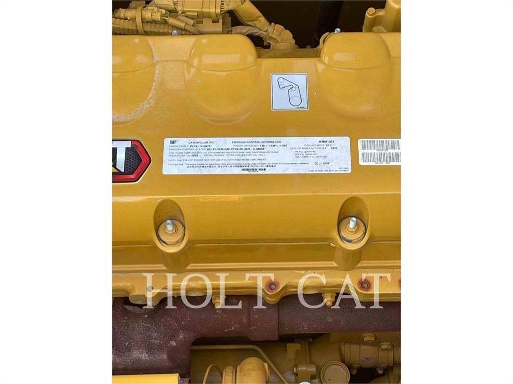 CAT 352 11 Escavadoras de rastos