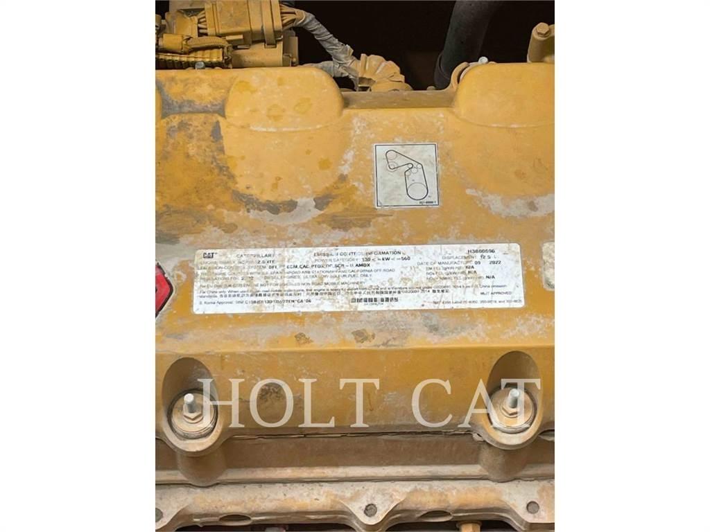 CAT 352 11 Escavadoras de rastos