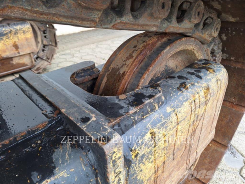 CAT 352FL Escavadoras de rastos