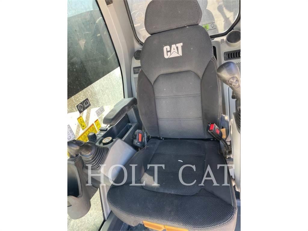 CAT 374 Escavadoras de rastos