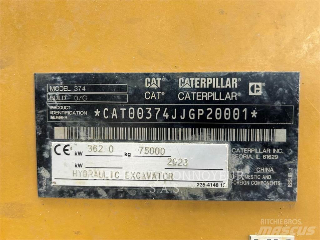 CAT 374 Escavadoras de rastos