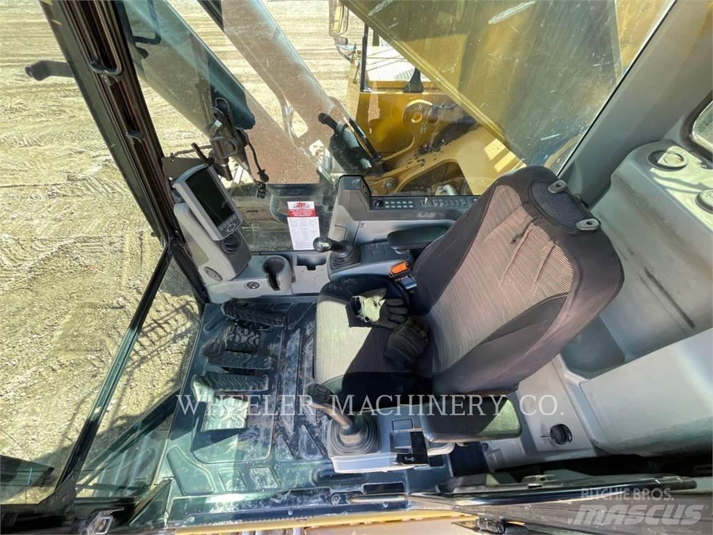 CAT 374F Escavadoras de rastos