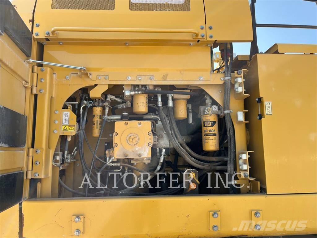 CAT 374FL Escavadoras de rastos