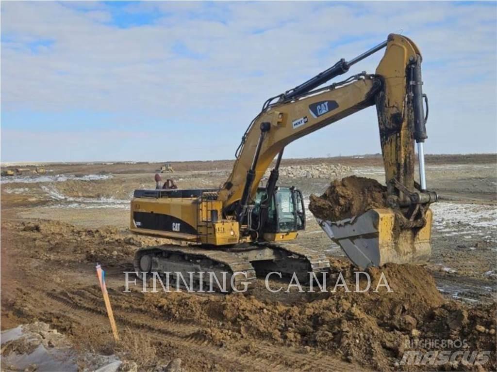 CAT 390D Escavadoras de rastos