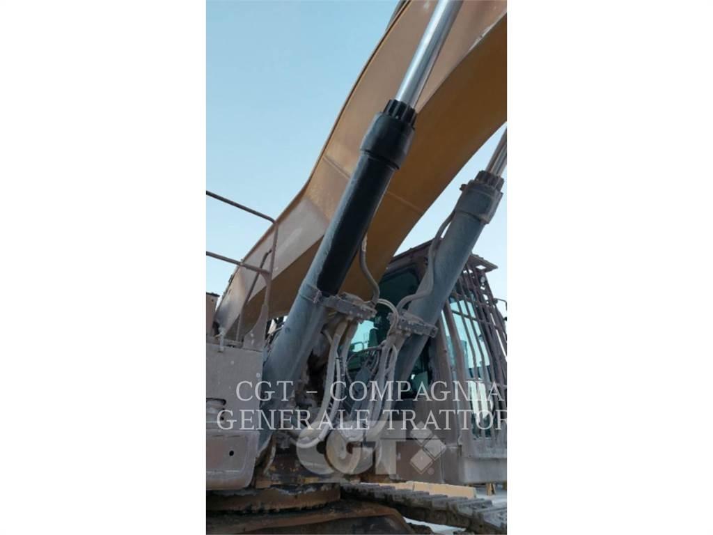 CAT 390F Escavadoras de rastos
