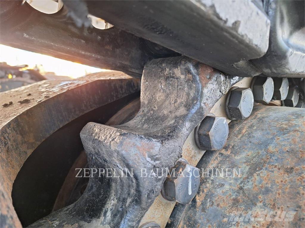 CAT 390FL Escavadoras de rastos