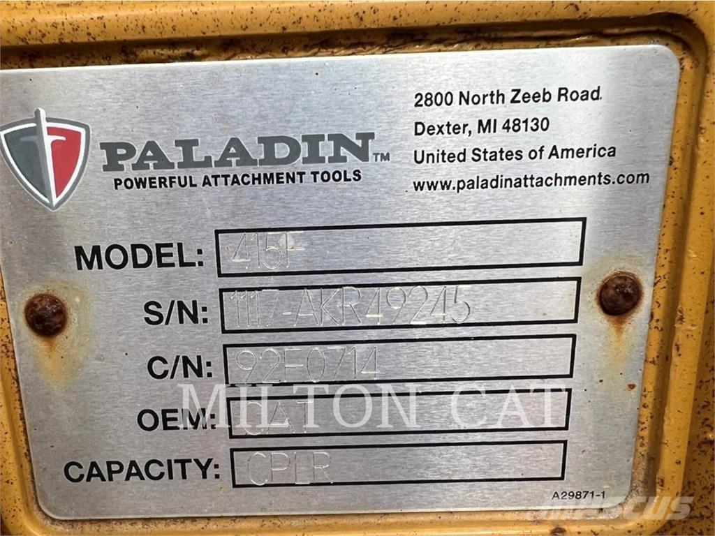 CAT 415F Baldes
