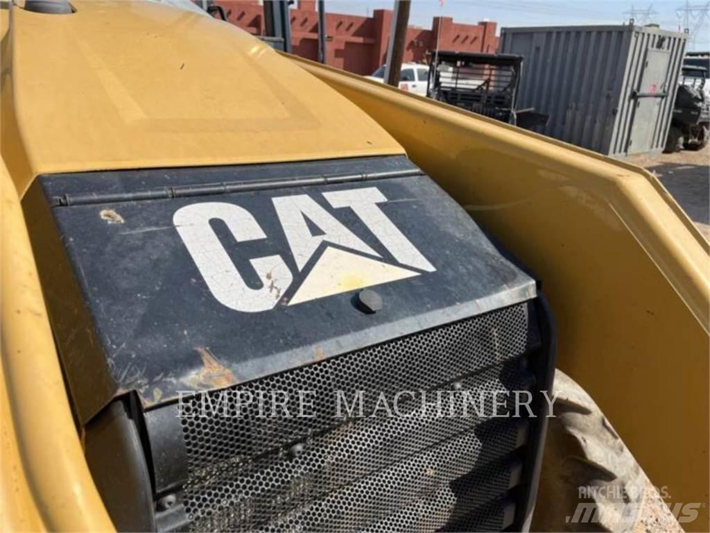 CAT 415F2 IL Pás carregadoras de rodas