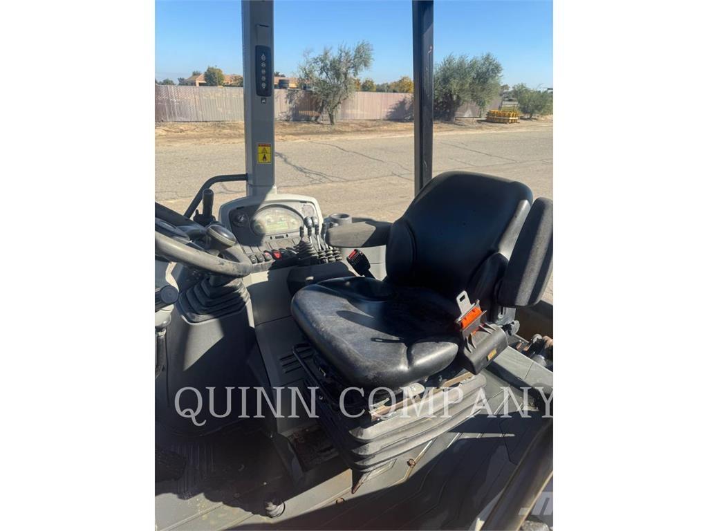 CAT 415F2 IL Retroescavadoras