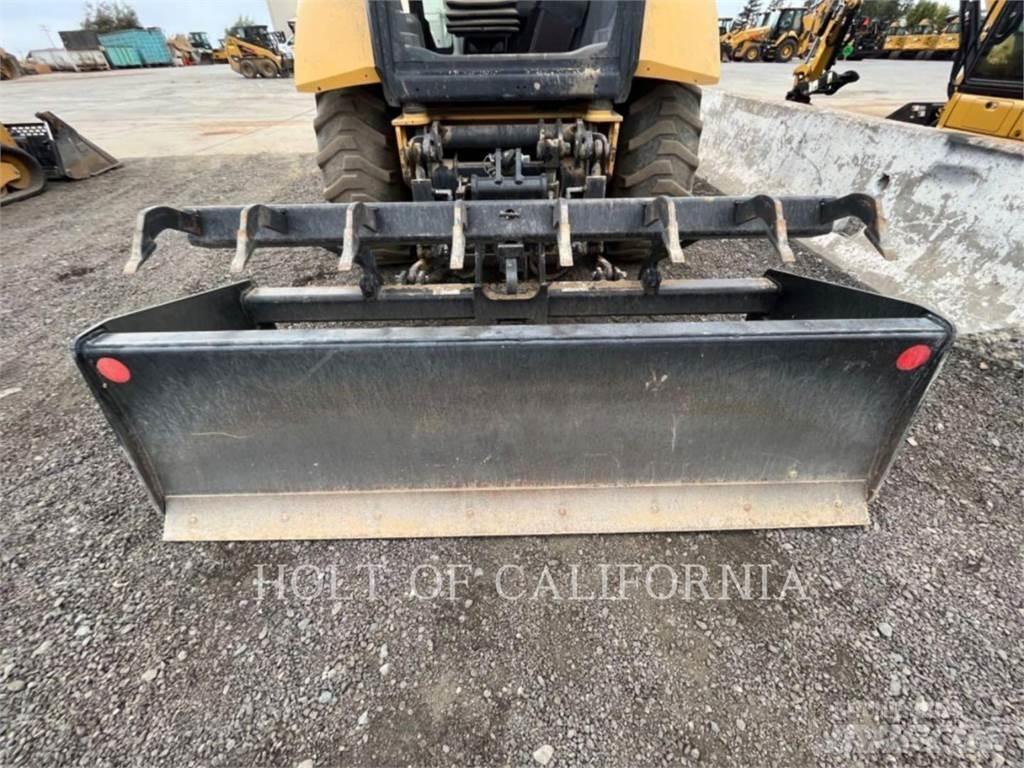 CAT 415F2IL Pás carregadoras de rodas