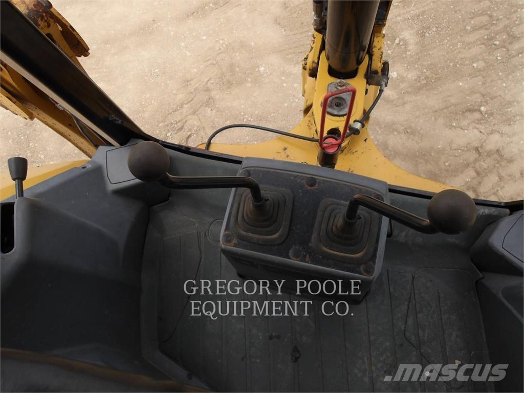 CAT 416F2ST Retroescavadoras