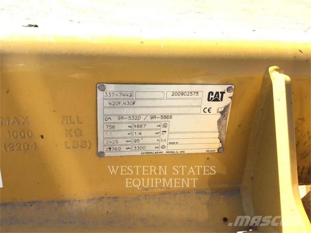 CAT 420 Retroescavadoras