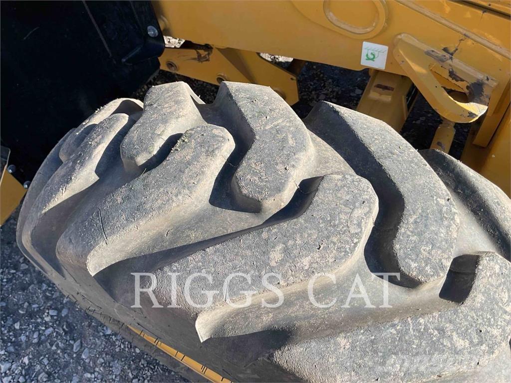 CAT 420 4AEM Retroescavadoras