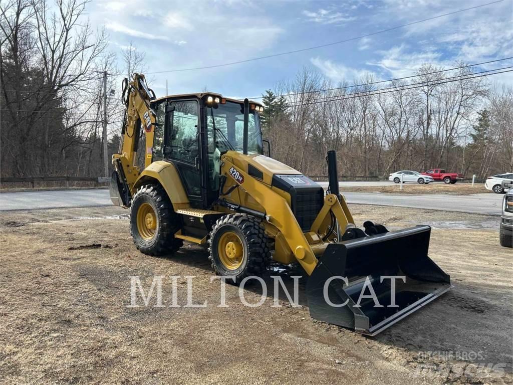 CAT 42007XE Retroescavadoras