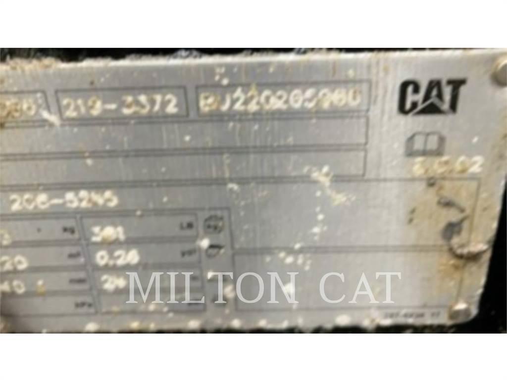 CAT 420BACKHOEBUCKET24 Baldes