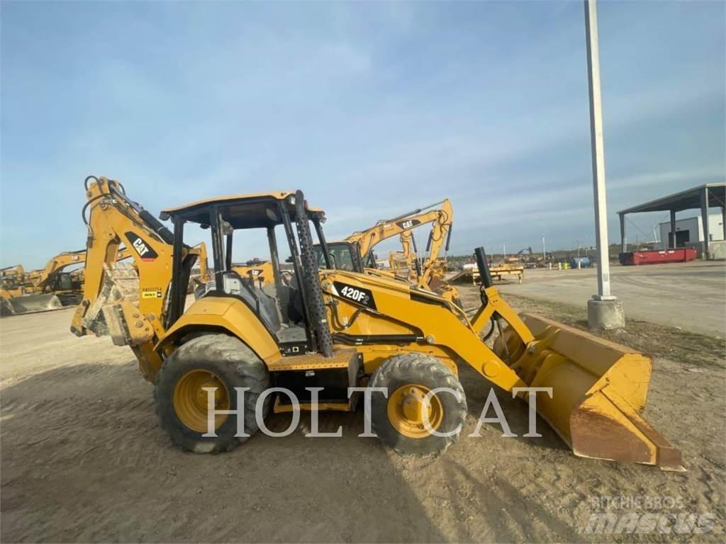 CAT 420F Retroescavadoras