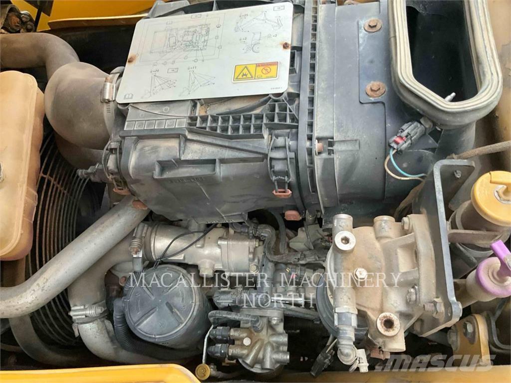 CAT 420F A Retroescavadoras