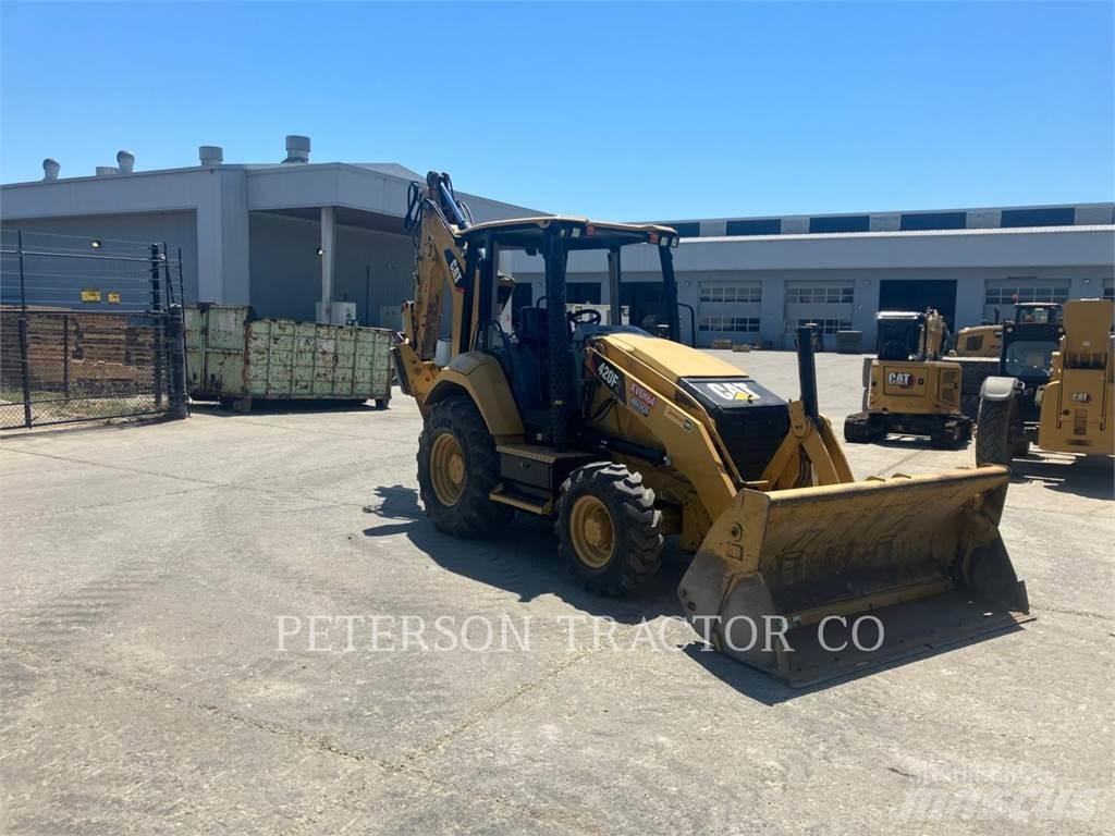 CAT 420F2 Retroescavadoras