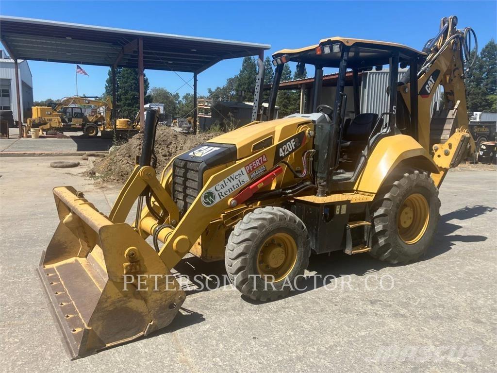 CAT 420F2 Retroescavadoras