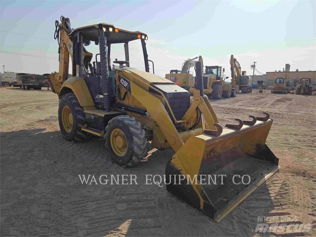 CAT 420F2 4WDE Retroescavadoras
