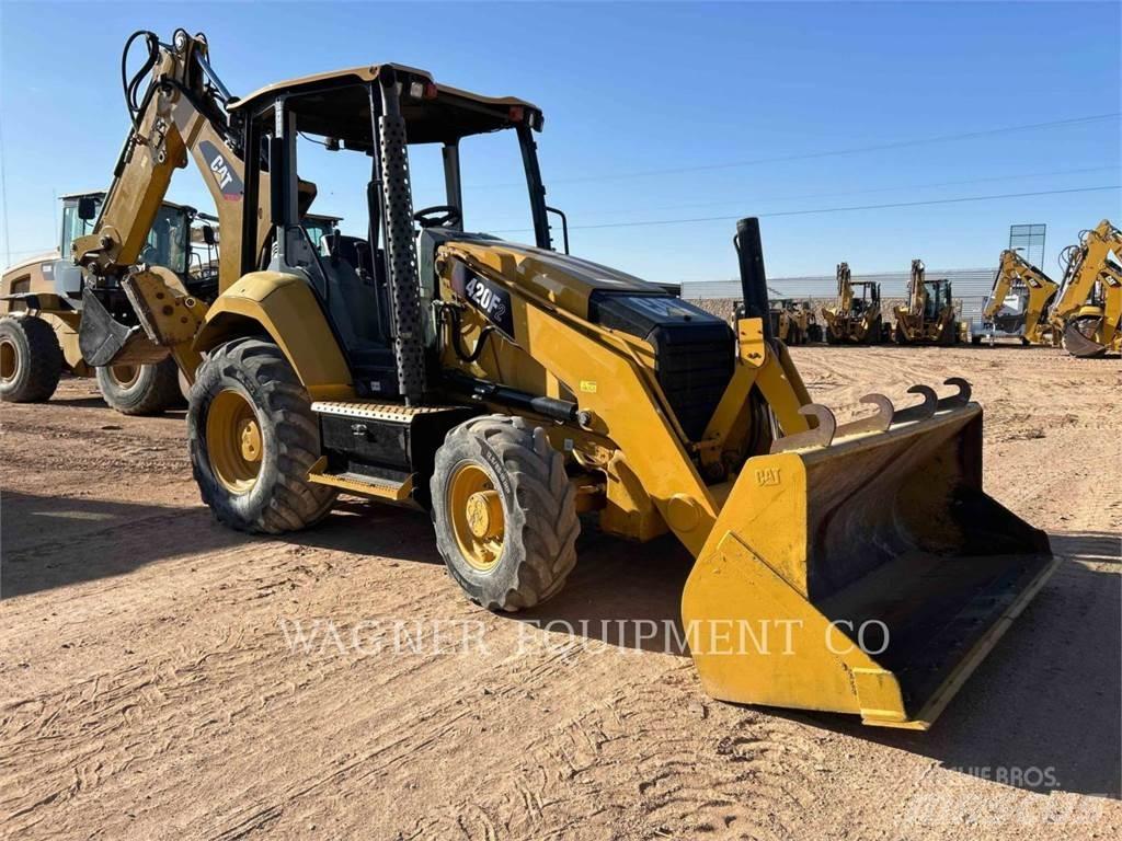 CAT 420F2 4WDE Retroescavadoras
