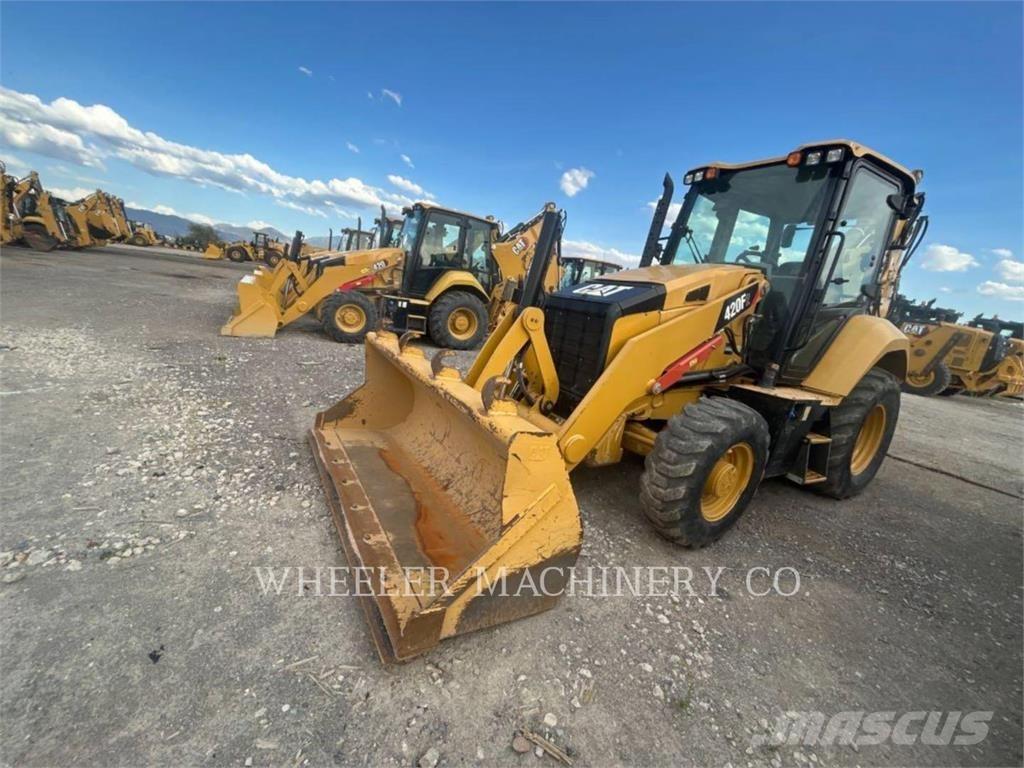 CAT 420F2 E Retroescavadoras
