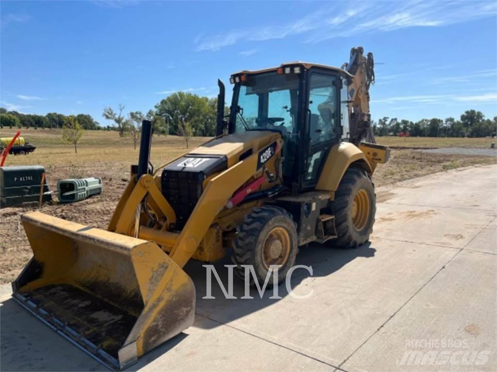 CAT 420F2 ST Retroescavadoras