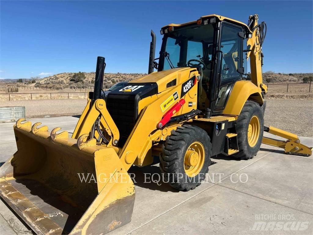 CAT 420F2ST Retroescavadoras