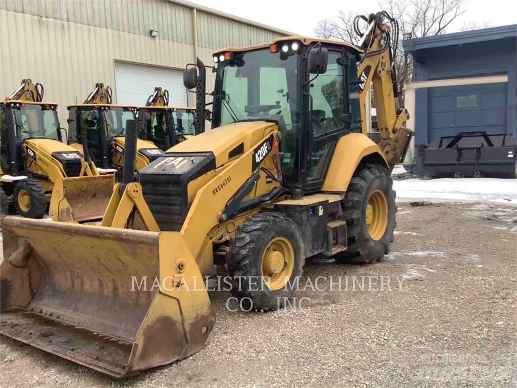 CAT 420F2ST Retroescavadoras
