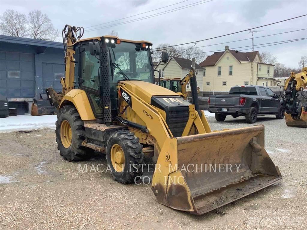 CAT 420F2ST Retroescavadoras