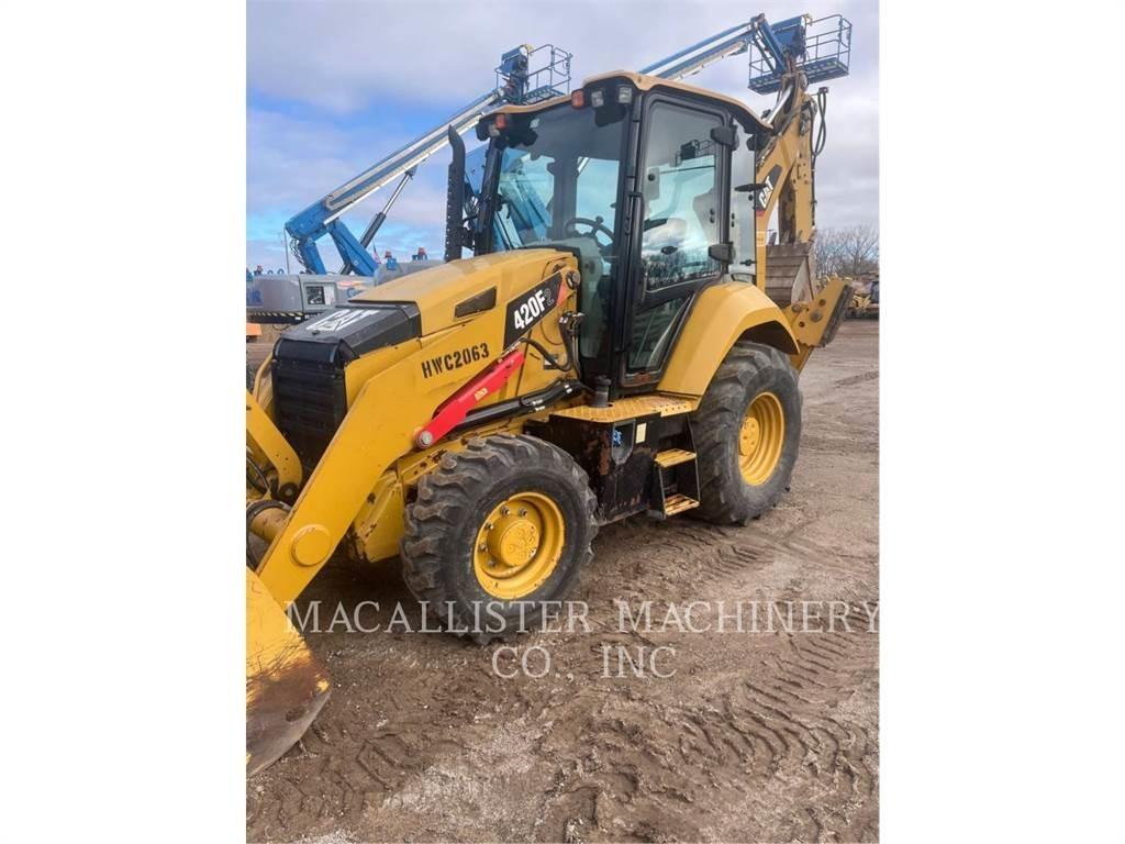 CAT 420F2ST Retroescavadoras