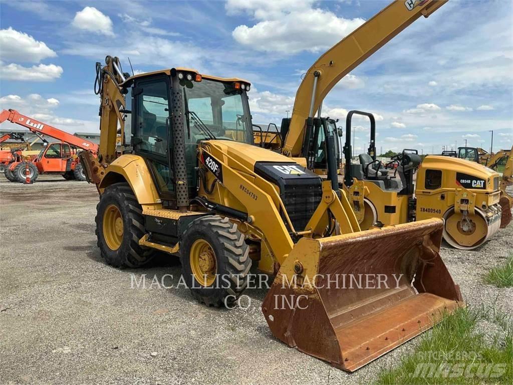 CAT 420F2ST Retroescavadoras