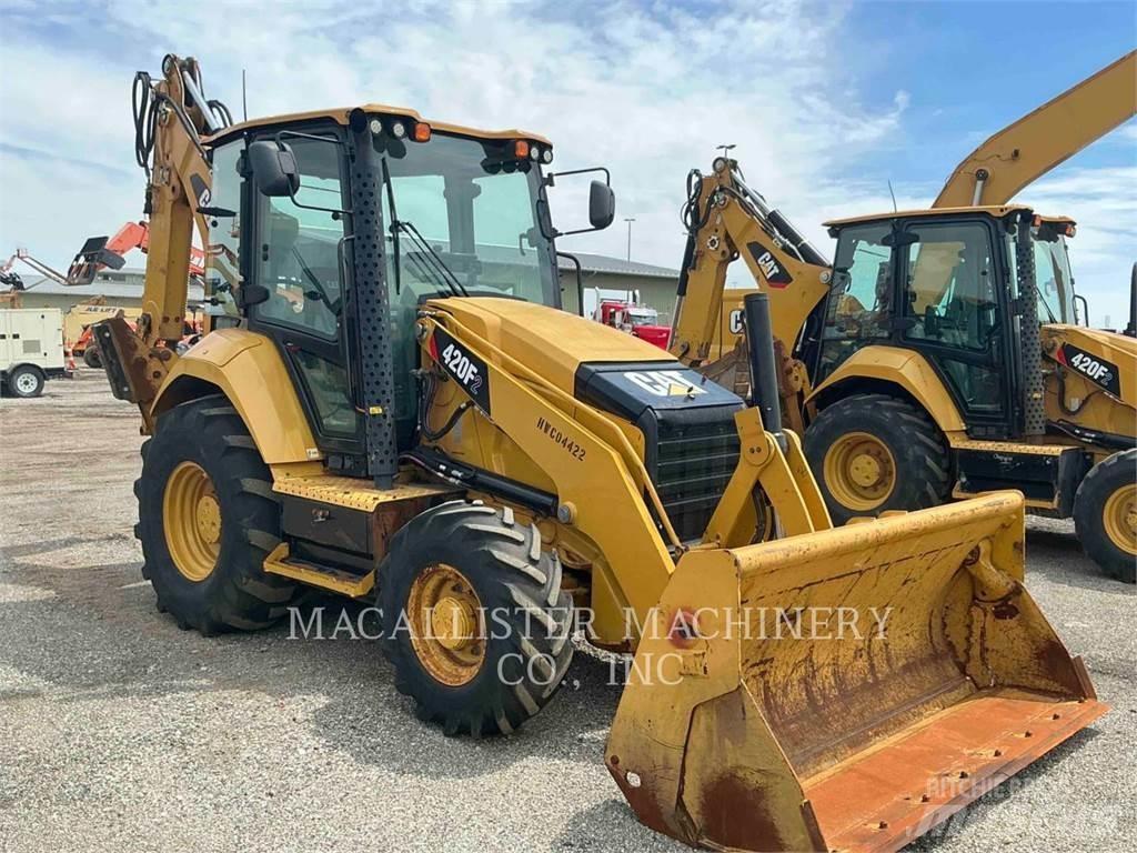 CAT 420F2ST Retroescavadoras
