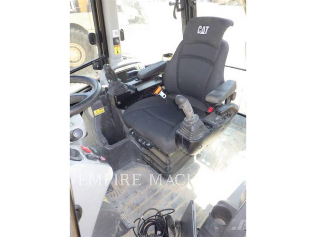 CAT 420XE4ECIP Retroescavadoras