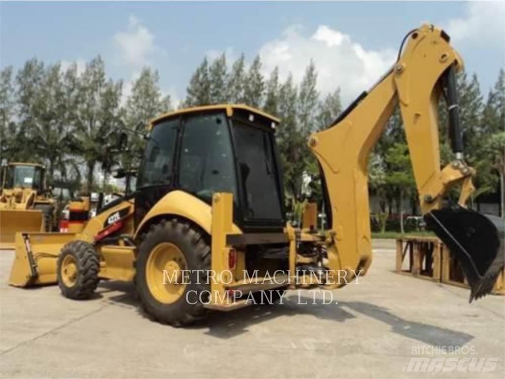 CAT 424D Retroescavadoras
