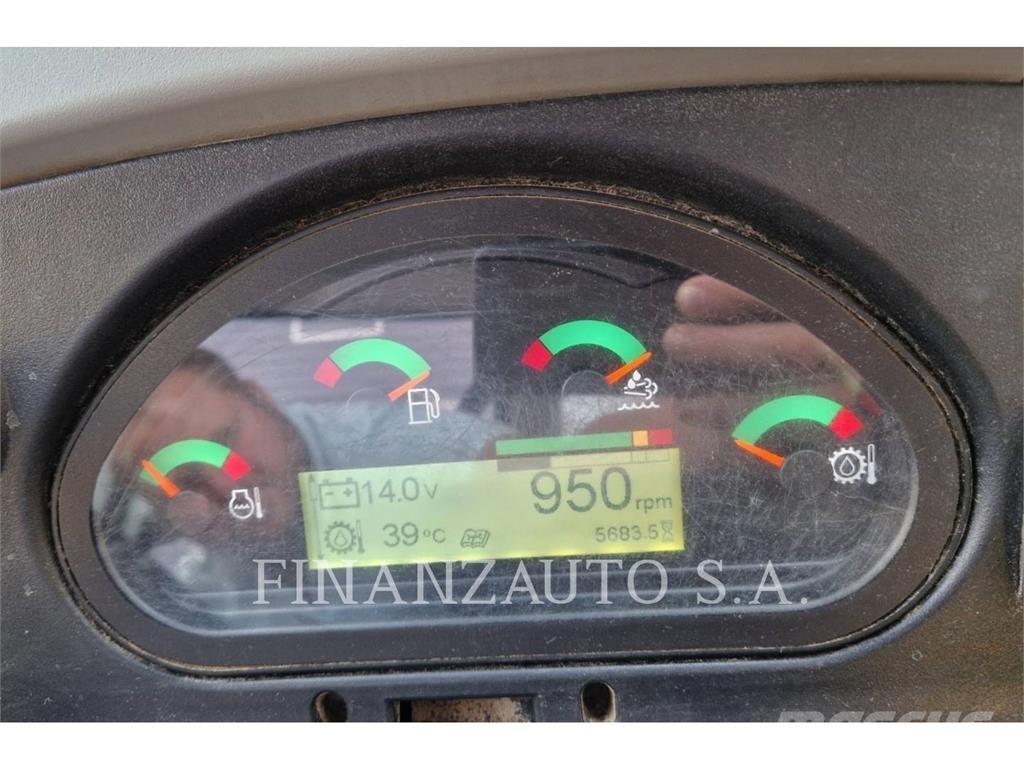 CAT 428F2 Retroescavadoras