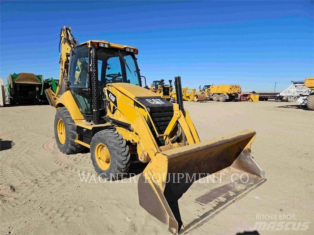 CAT 430F 4WD Retroescavadoras