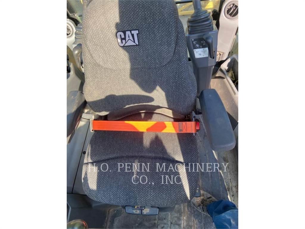 CAT 430F2ST Retroescavadoras