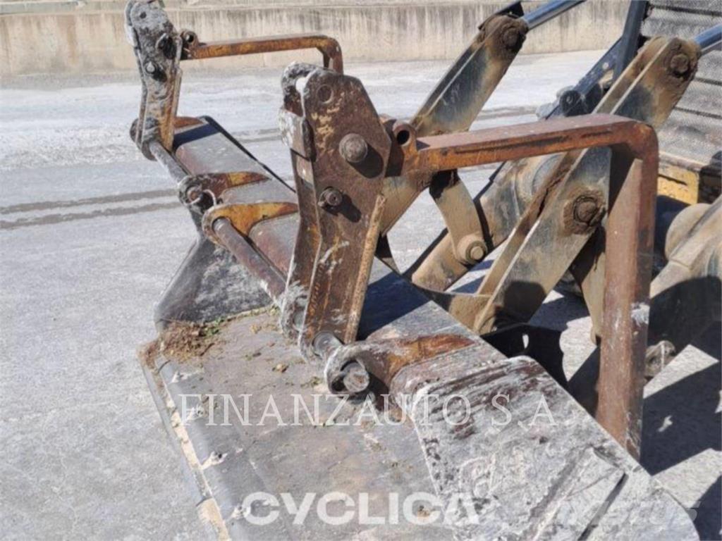 CAT 432DAA Retroescavadoras