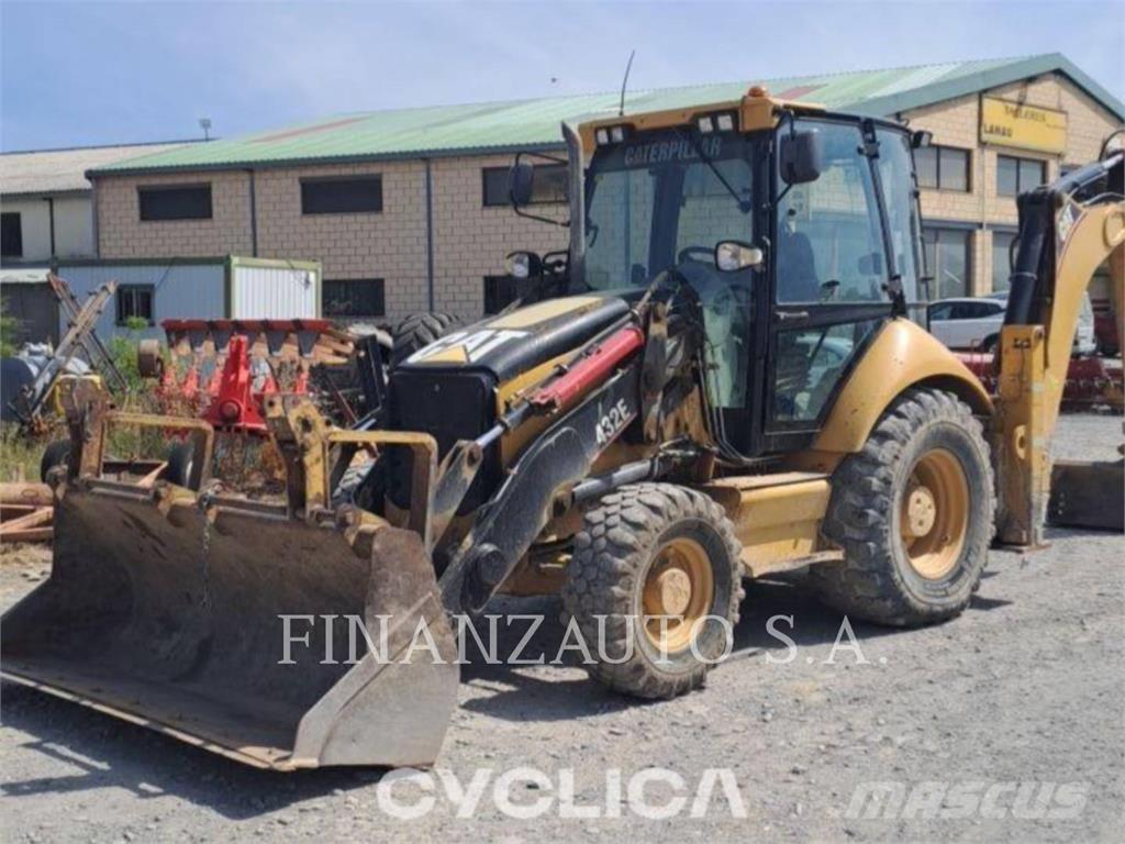 CAT 432E EVOLUTION Retroescavadoras