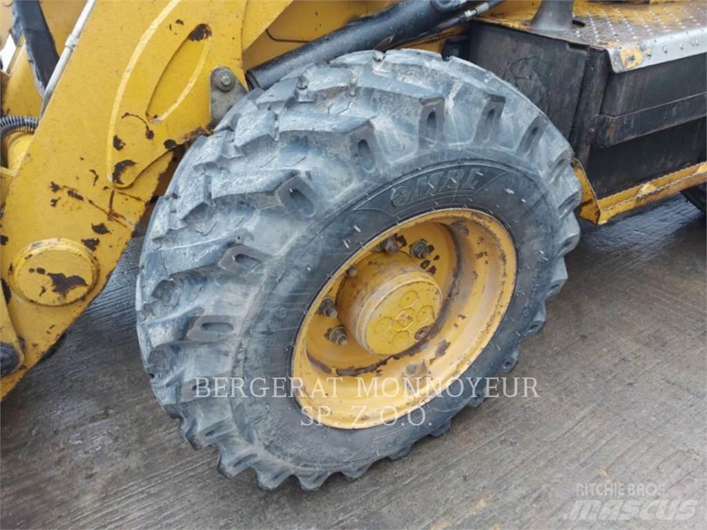 CAT 432F Retroescavadoras