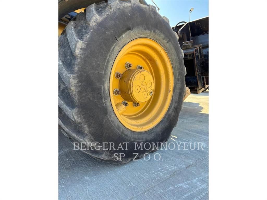 CAT 432F2 Retroescavadoras