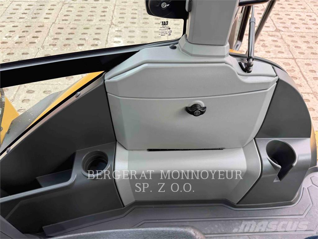 CAT 434 Retroescavadoras