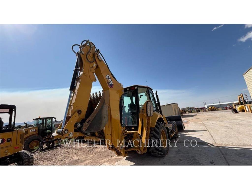 CAT 440 IT Retroescavadoras