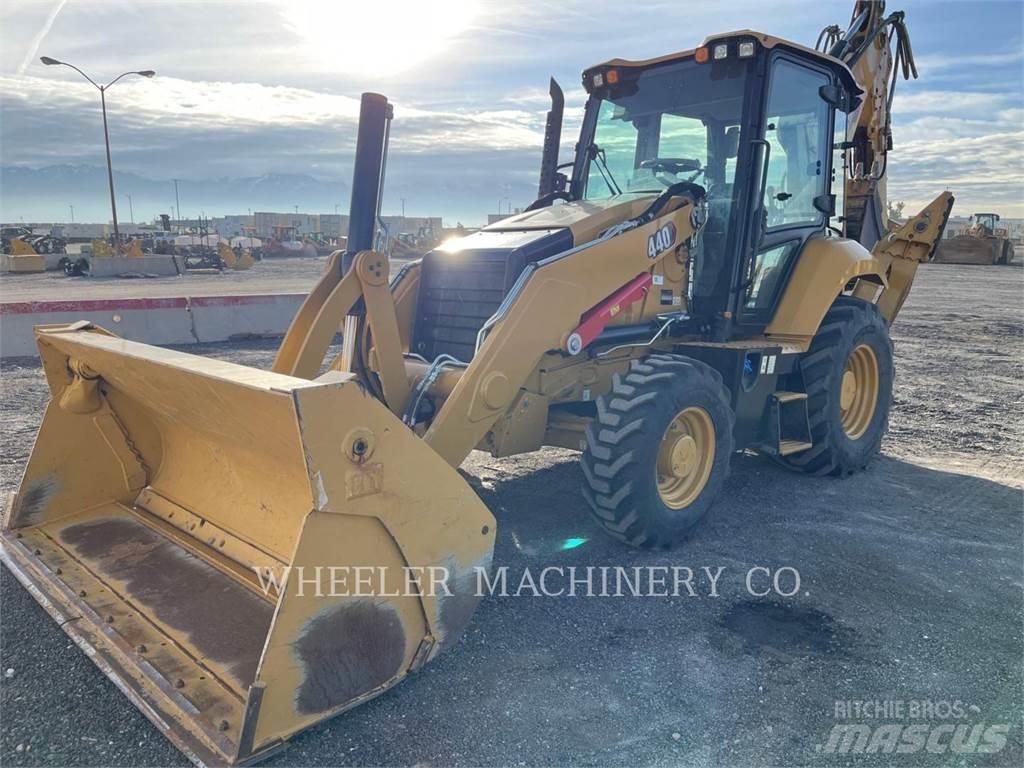 CAT 440 TH Retroescavadoras